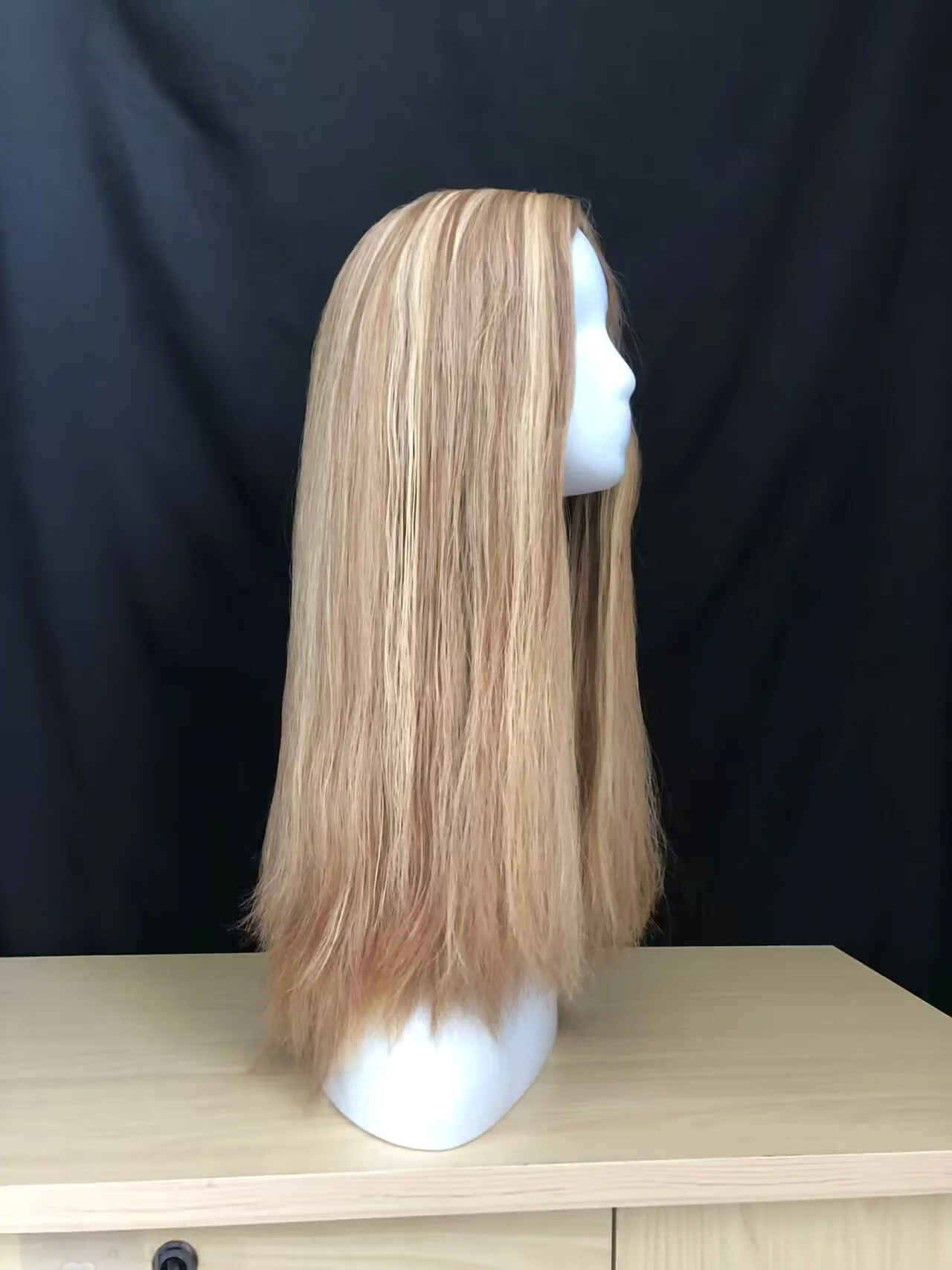 J Jewish wig 25&ldquo; skin top/mono top slight layer cap size M blonde virgin hair naturalness One picture one physical object