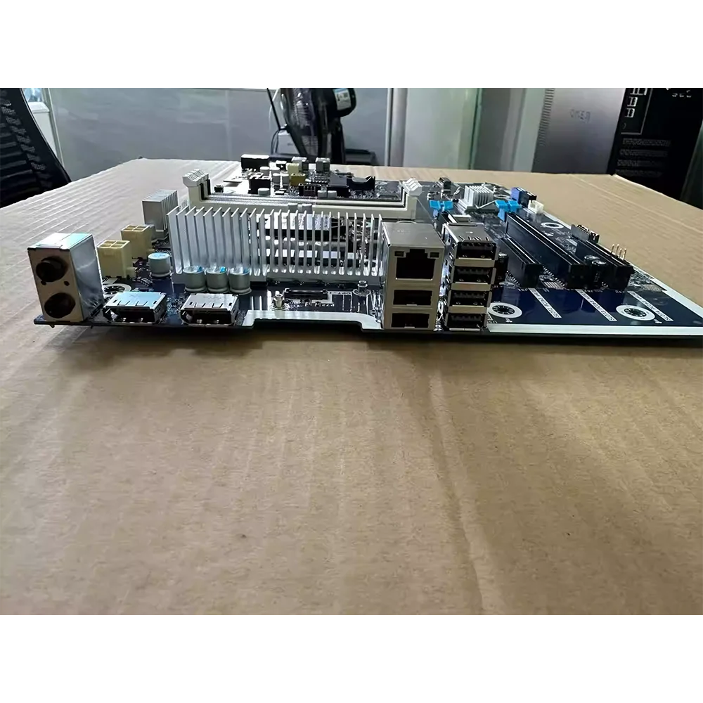 Workstation Motherboard For HP Z2 G8 M21748-001 M38939-001 M38939-601 5 Workstation Motherboard For HP Z2 G8 M21748-001 M38939-001 M38939-601 - Image 3
