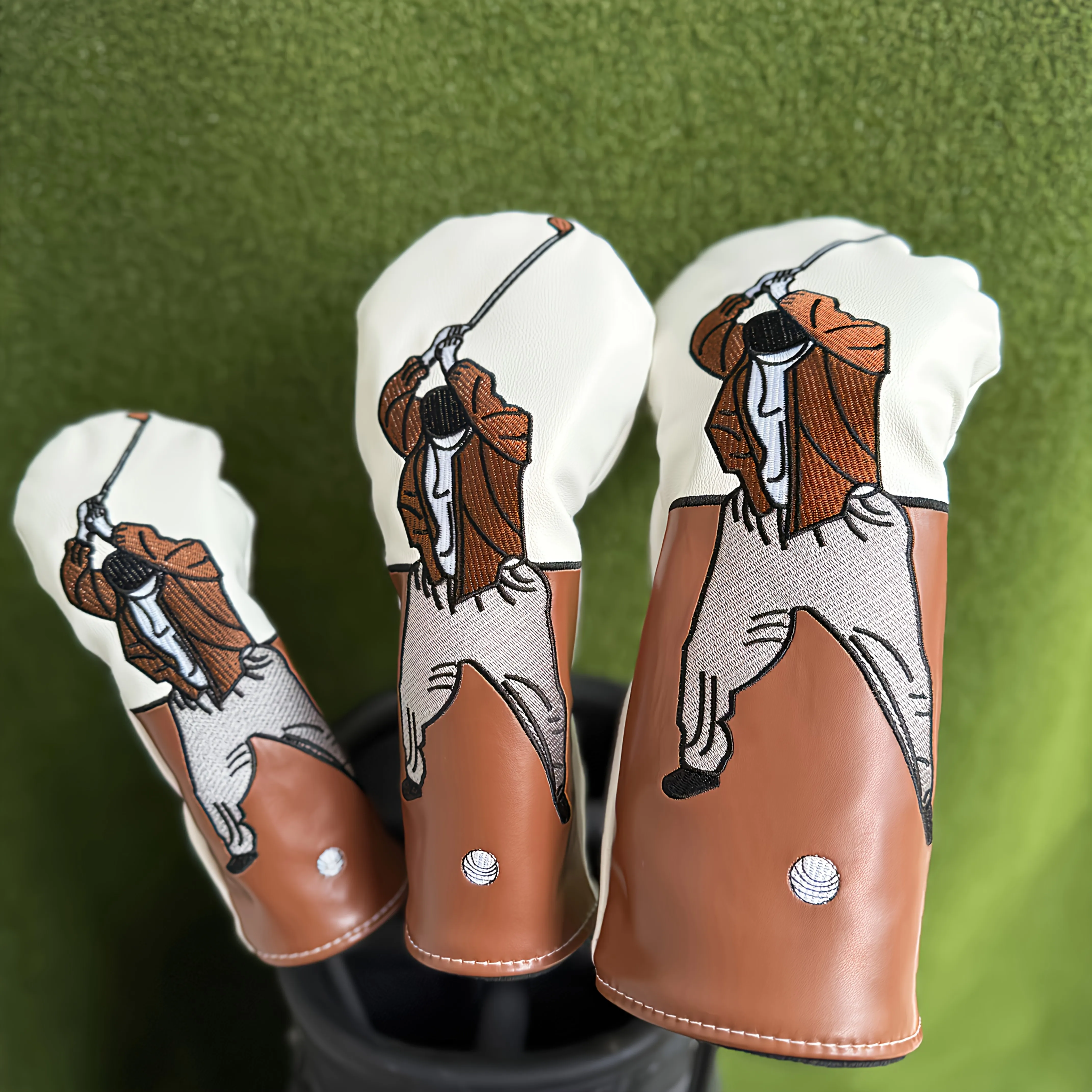 Description Picture 3 of item1pc High-Quality Golf Head Cover with Exquisite Embroidery - Ultra-Soft Plush Lining, Durable PU Protective Case - White, Ideal