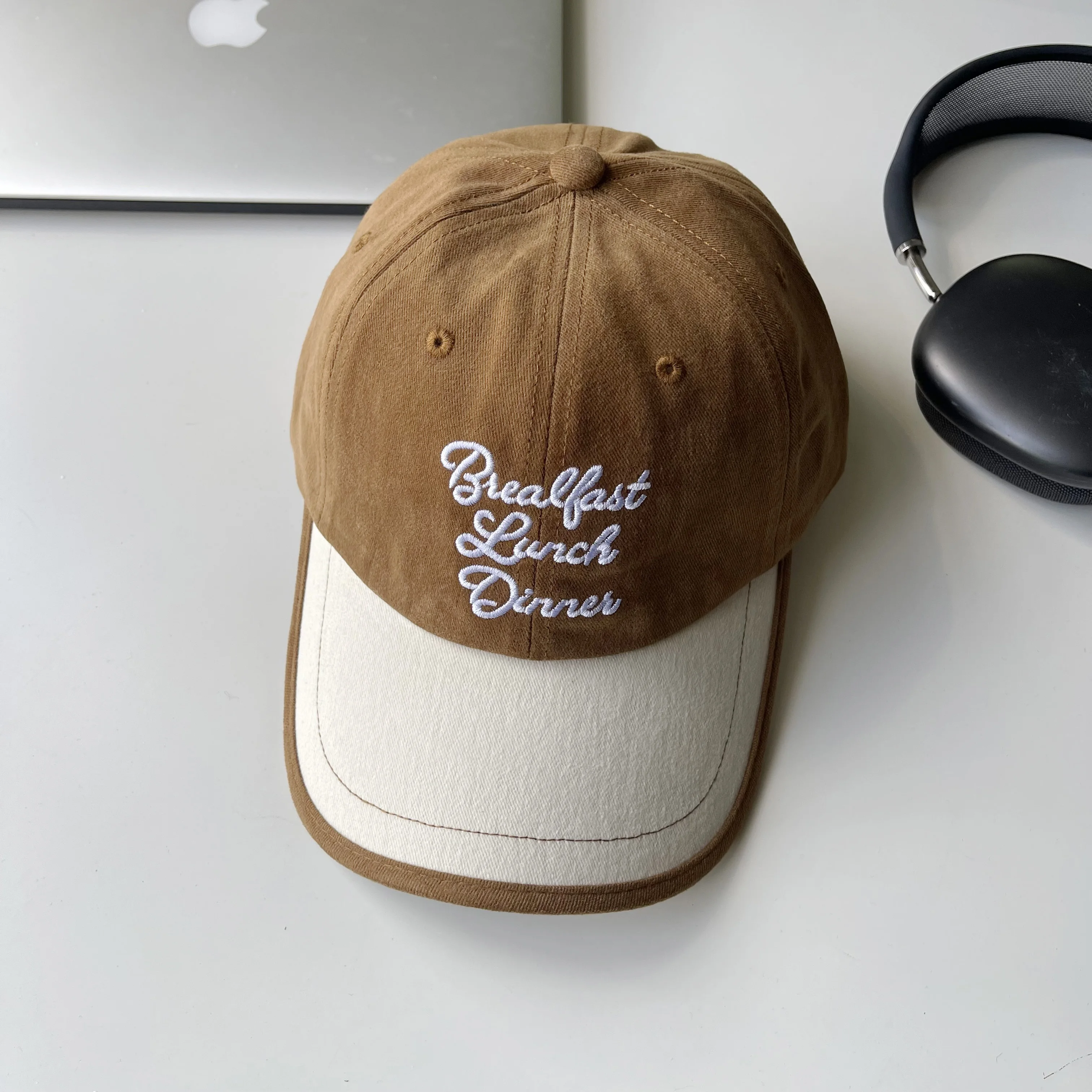 Customized Logo Contrast Color Embroidered Baseball Hat Snapback Caps with Name Customized Hats Korean Style Couple Hat 3