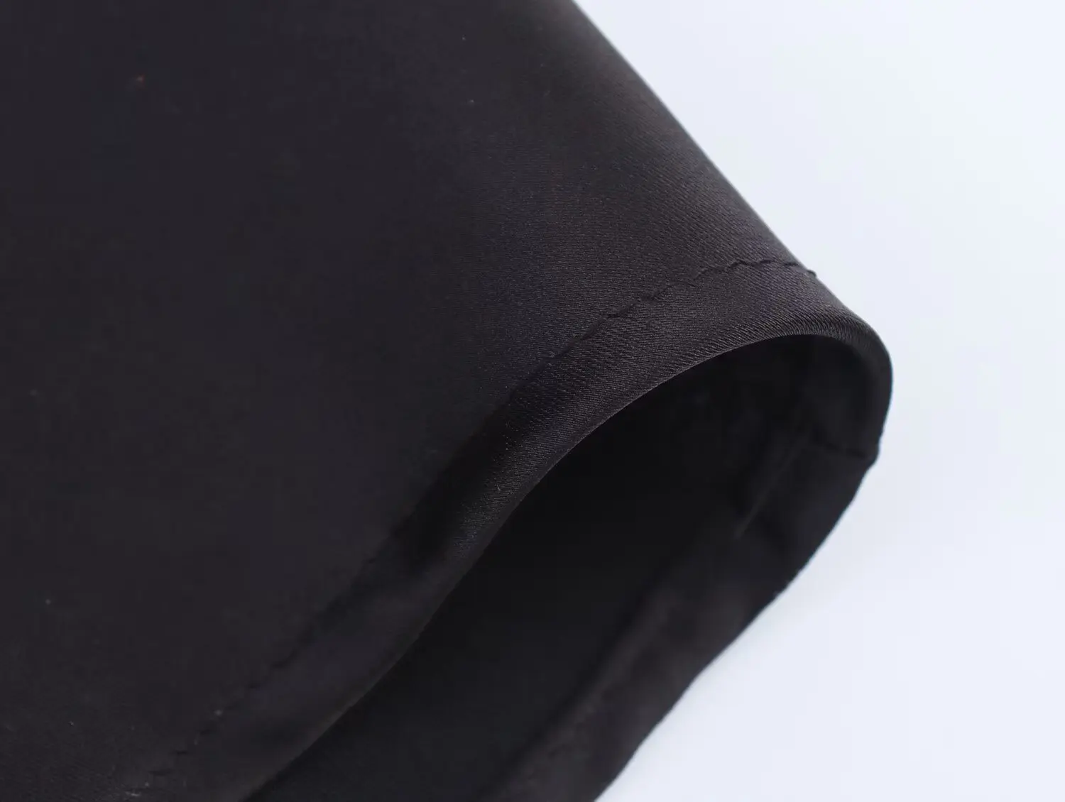 KONDALA Sexy schickes rotes Satin-Damenkleid mit V-Ausschnitt, Cami, langes Partykleid, Damenmode, 2025, Sommerurlaub, Strand, Y2K-Mädchenkleid – Detail 19