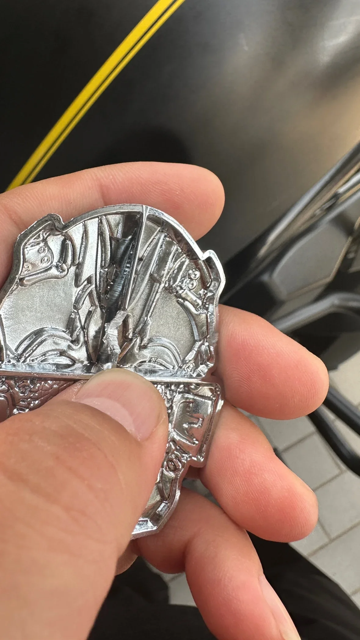 【ヨシテッド】BREIFING 3D LOGO パーカー L 単品 Motorsport Auto - The Z Store - Factory Hood Emblem, Chrome