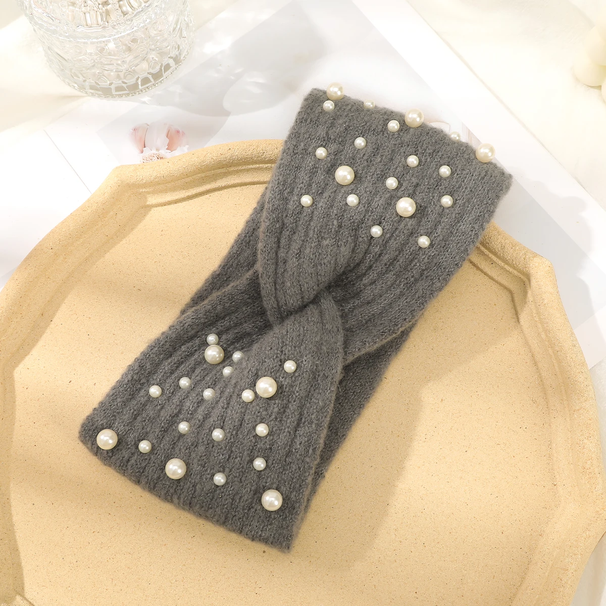 Autumn Winter Turban Bandage For Women Cold-Proof Knitted Wool Hairbands Headband Bandana Fashion Korean Pearl Hair Accessories