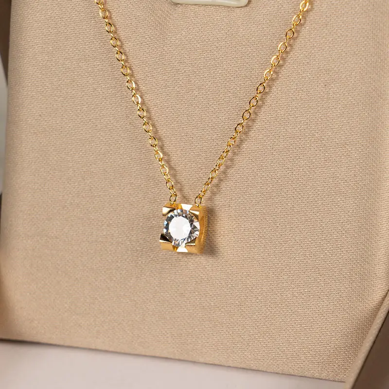 

Classic Zircon Pendant Shiny Choker For Women Crystal Necklace Korean Fashion Gold Color Geometric Chain Accessories Jewelry