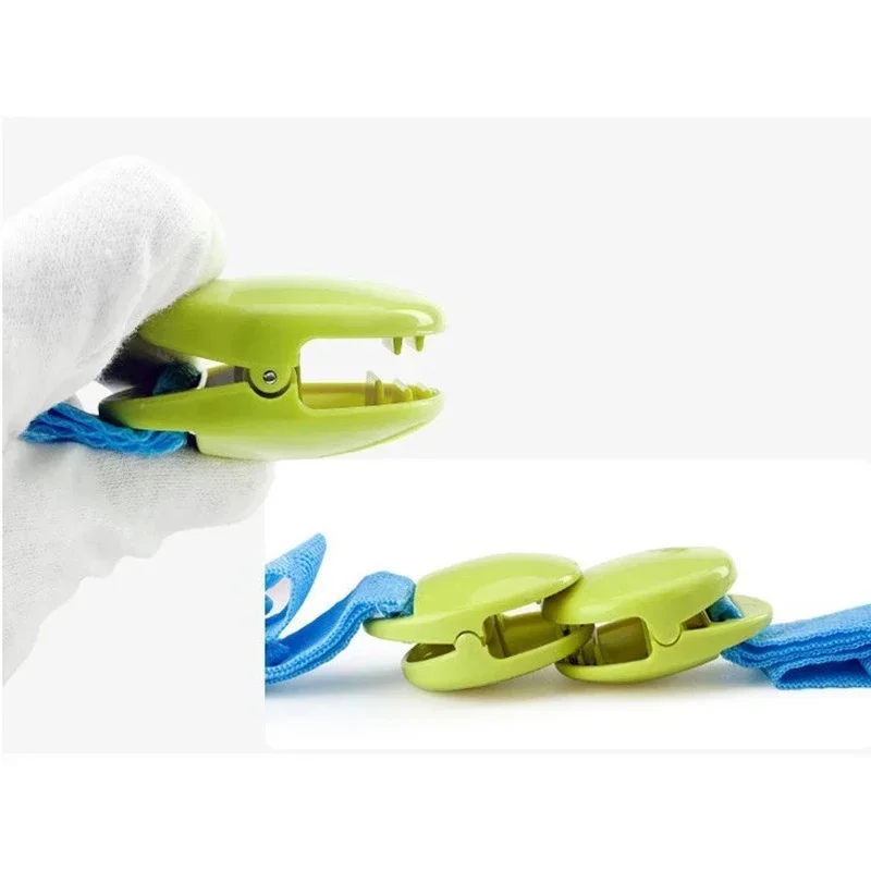 2 Pcs Maternity And Baby Products Baby Multifunctional Bib Clip Baby Carriage Clip Universal Baby Carriage Accessories