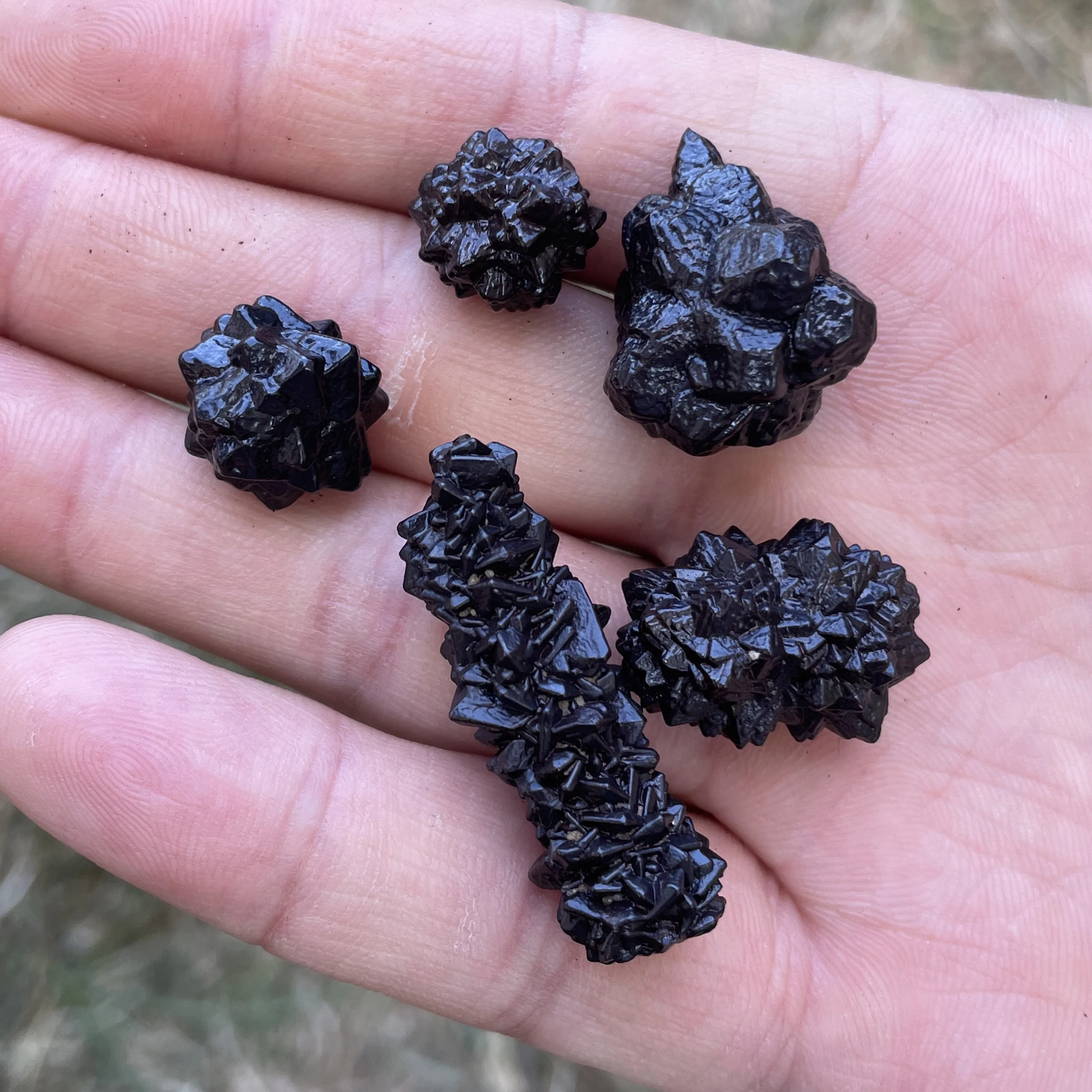 GEM Black Diamond 15ポンド Roto Grip Gem Black Diamond Bowling Ball | bowwwl.com