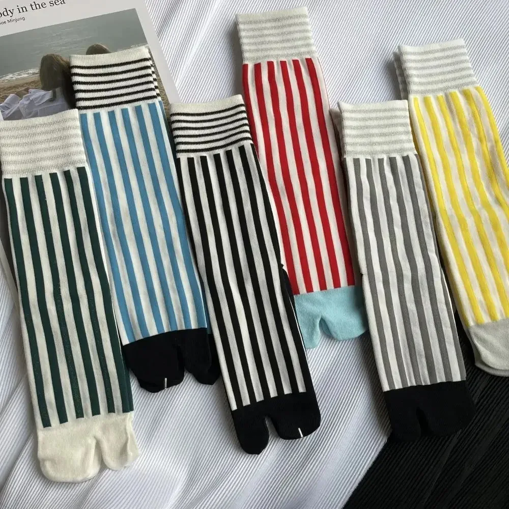 Fashion Colorful Toe Socks Striped Combed Cotton Split Toe Socks Middle Tube Harajuku Japanese Women's Tabi Socks