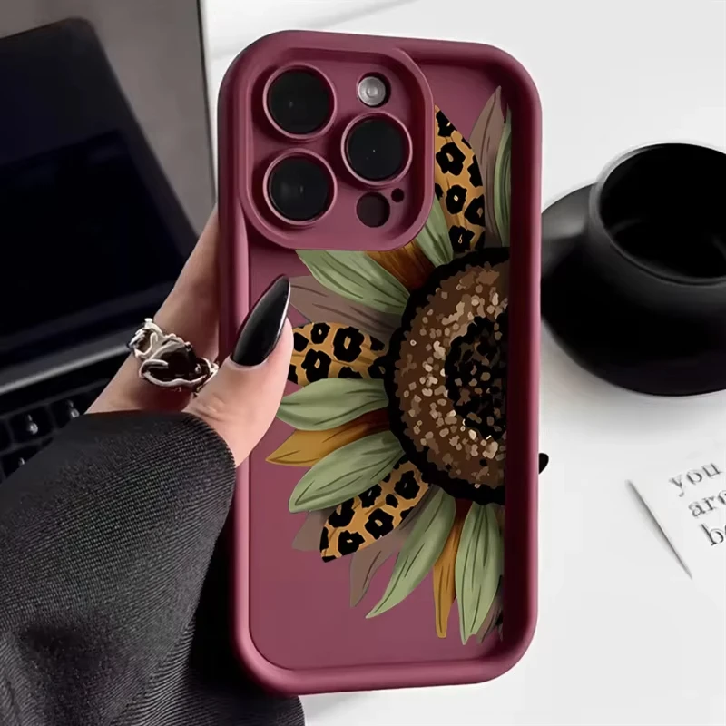 Charming Sunflower Pattern Silicone Phone Case - Soft Protective Cover