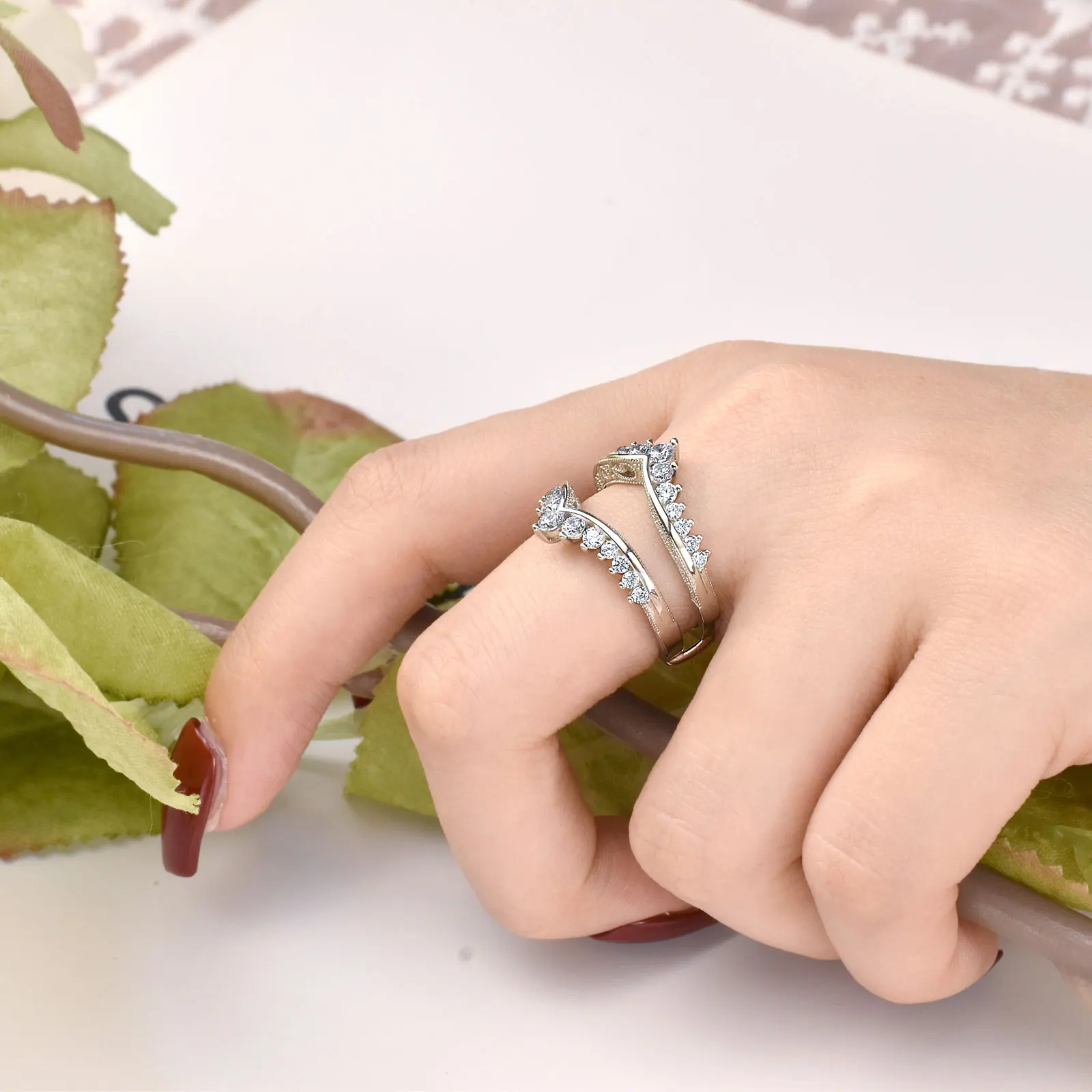 Newshe Luxury Solid 925 Sterling Silver Wedding Engagement Rings for Women High Grade Cubic Zircon Guard Band BR1167 Sfa0ce199422e489293b22e715b88e5b84