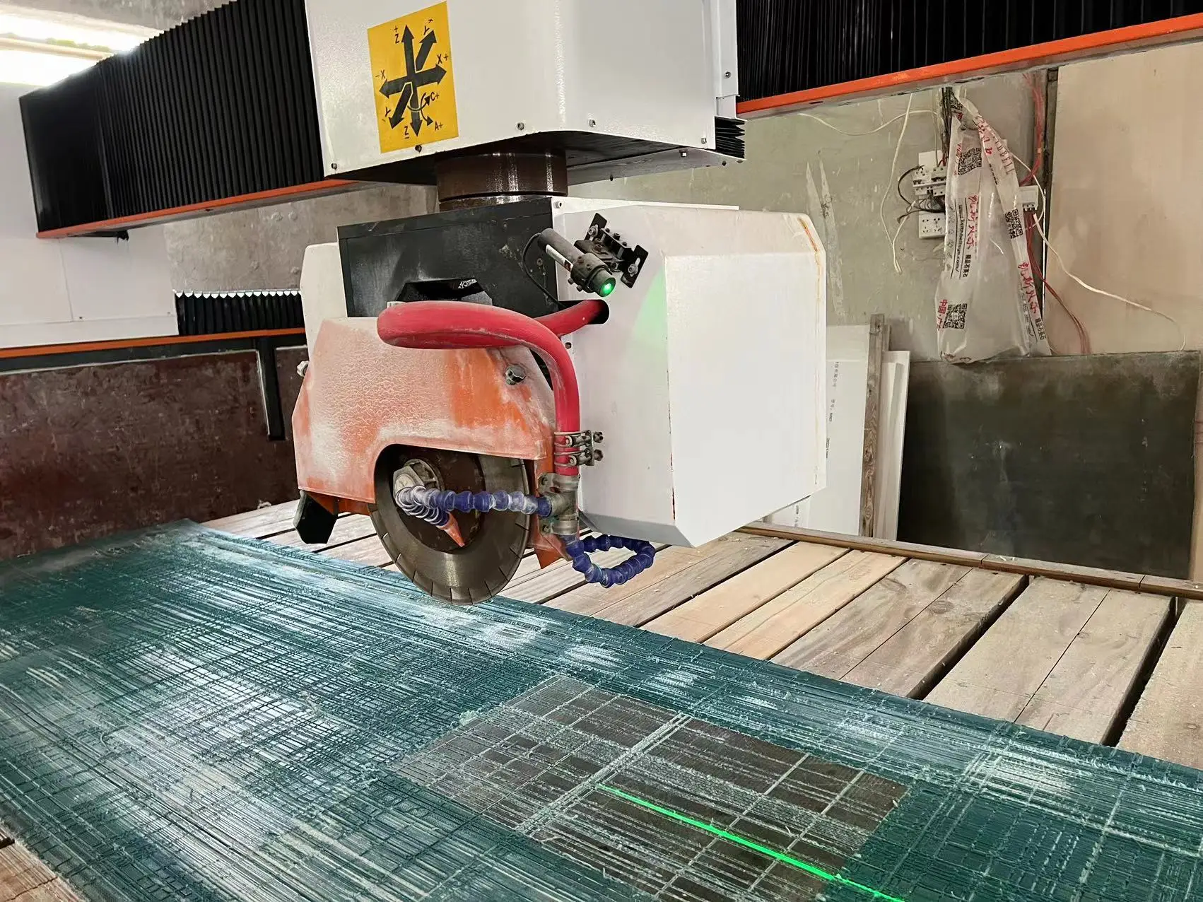 28% discount! Bridge Saw Type Cnc Stone Cutting Machine For Marble Granite Quartz Kitchen Countertop