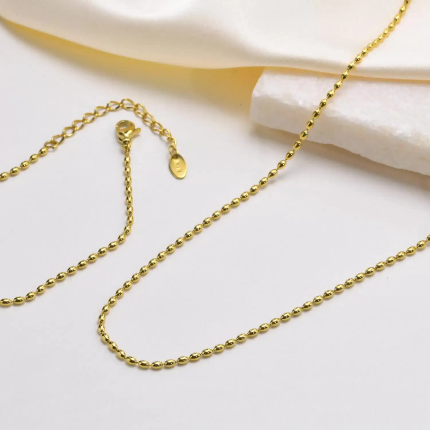 Collier Ras du Cou en Perles promenales de 2/3mm, Bijoux Superposés pour Femme et Fille 36 Collier Ras du Cou en Perles promenales de 2/3mm, Bijoux Superposés pour Femme et Fille 36
