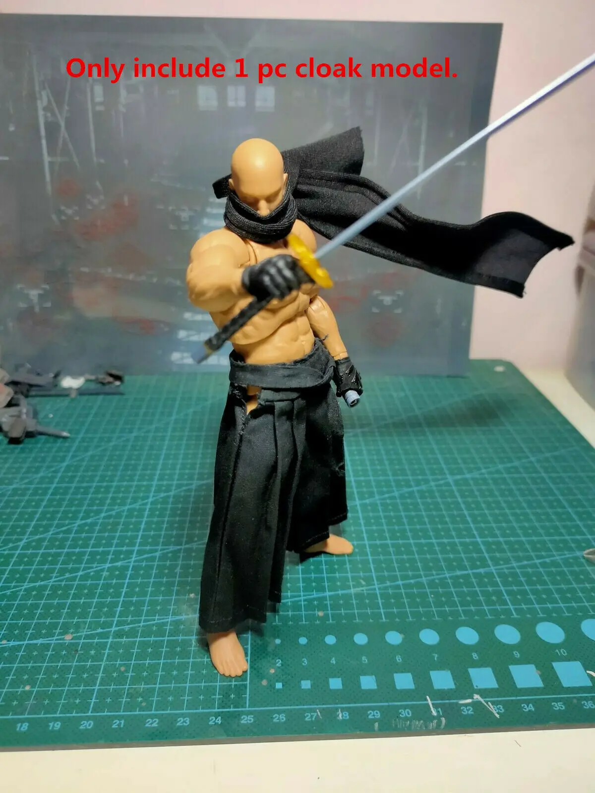 

1/12th Samurai Scarf with Wire Cloak Model for 6" PH HT Doll