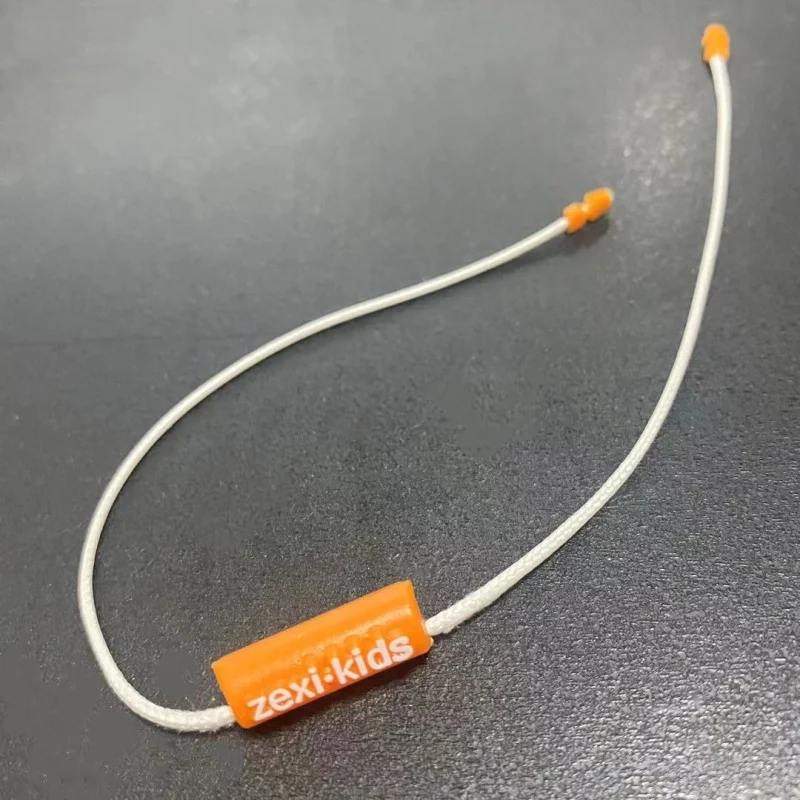 3D Embossed Brand Name Garment Hang Tag Rope Loops Plastic Seal Label Sustainable Hang Tag Rope Lock