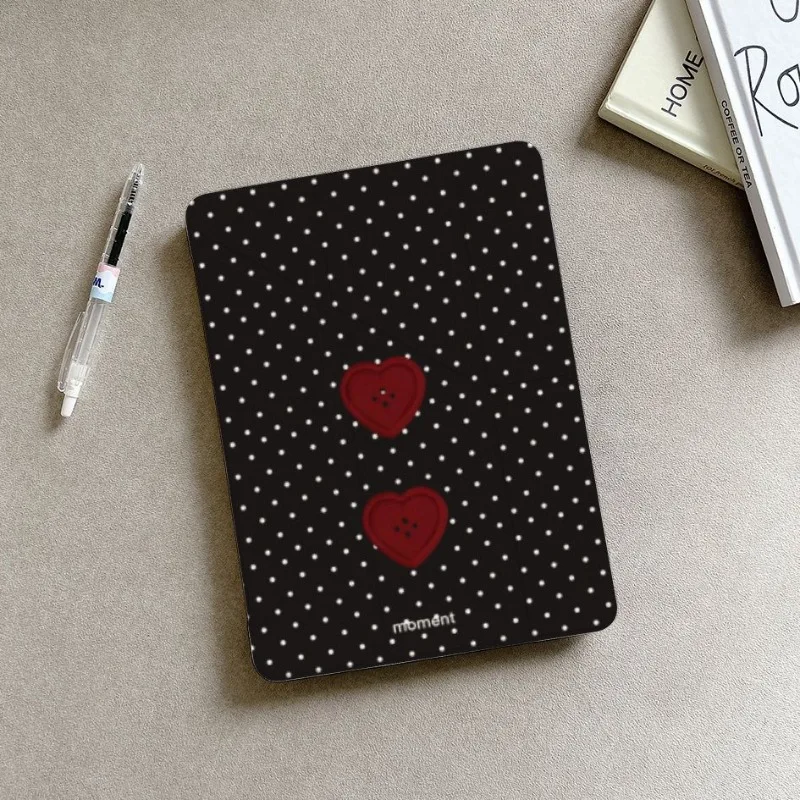 White Love Adornment Tablet Case with Enhanced Protection and Stylish Design