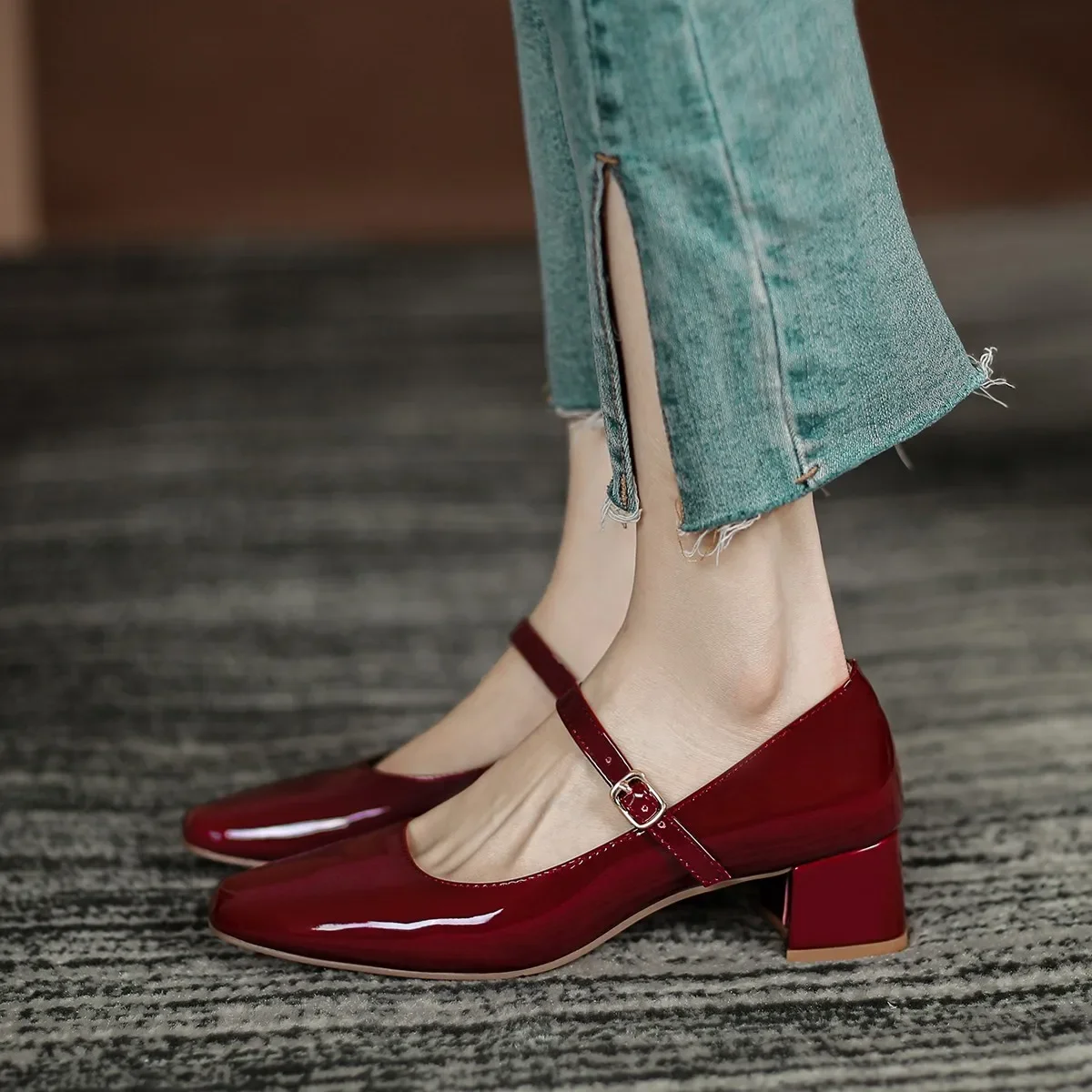 Spring Autumn Women Buckle Mary Janes Shoes Patent Leather Dress Shoes High Heels Pumps Retro Ladies Shoe Black Red 5