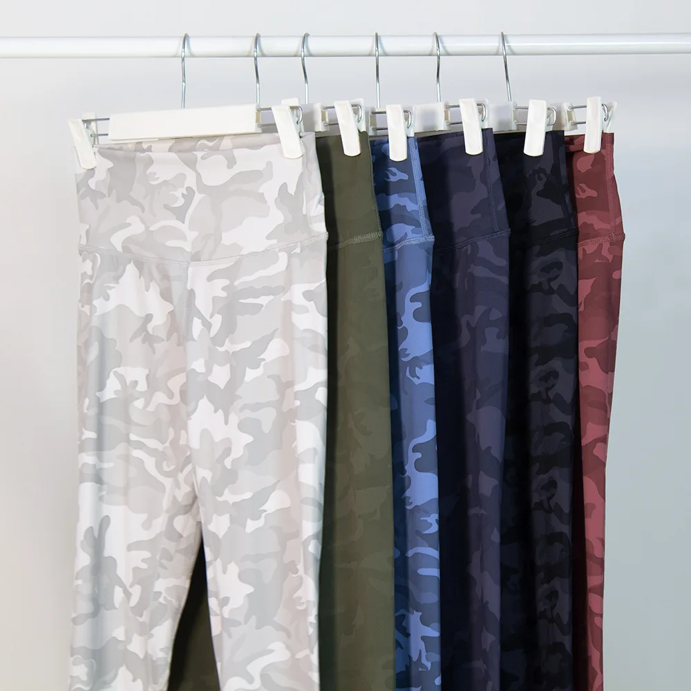 

New Style Yoga Clothes 6-color Camouflage Pattern Yoga Pants Sports Fitness Yoga Night Running Can Wear Naked Feeling Pants