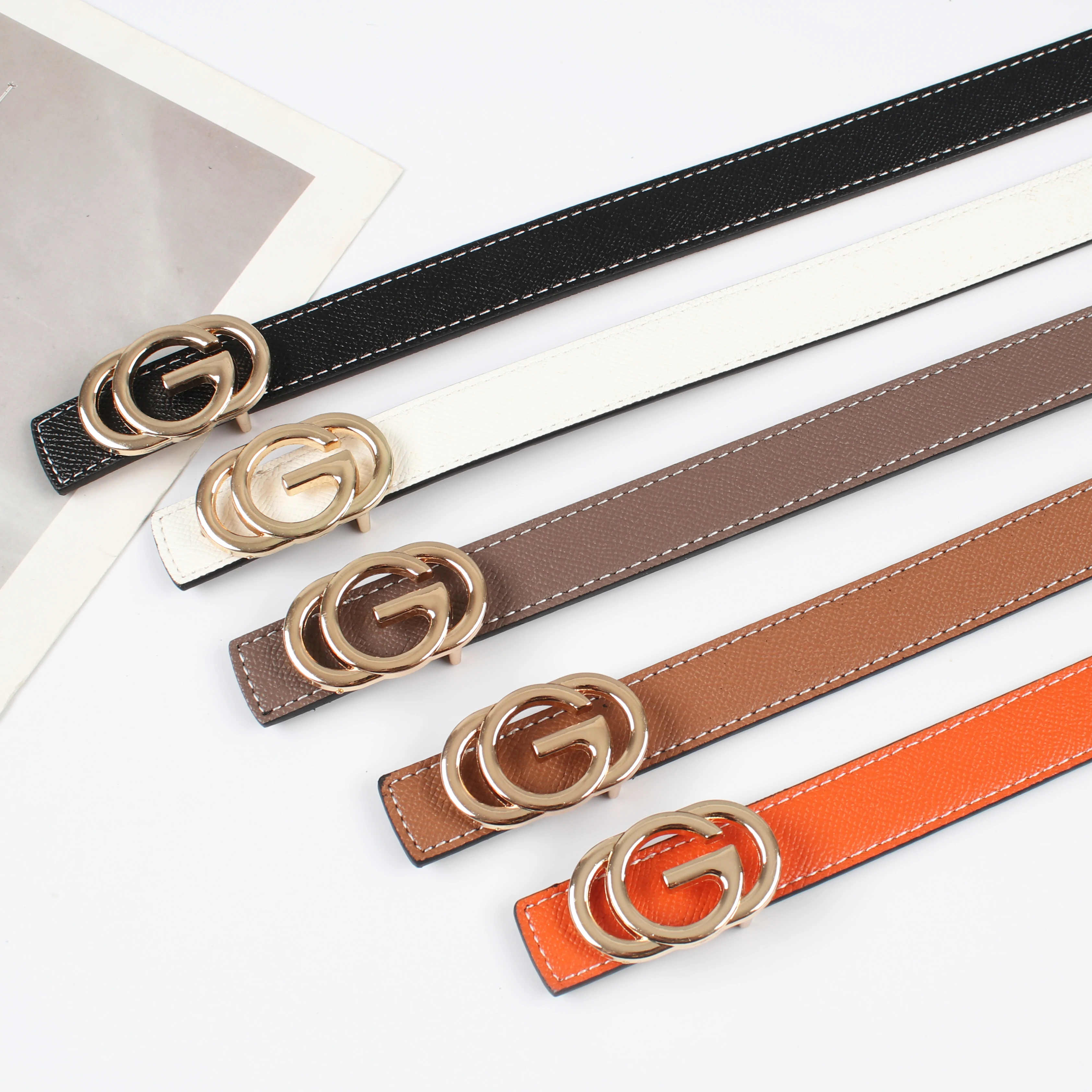 Neue frauen Reversible Verwenden Glatte Schnalle Hohe Qualität 2,3 cm Echtes Leder Gürtel frauen Mode Trend Vielseitig dekorative Kuhh