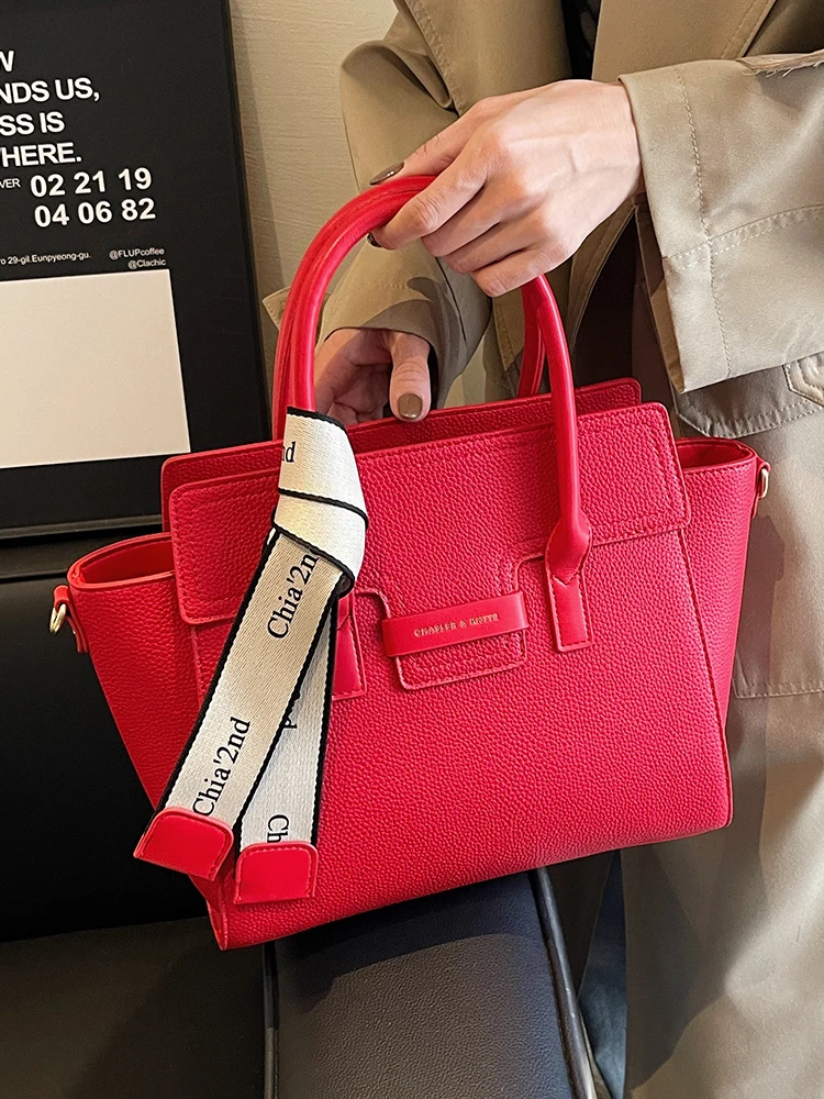 Retro Fashion Women's Solid Color Single-Shoulder Bags Autumn Winter Korean All-Match Commuter Tote Briefcase Messenger Bags