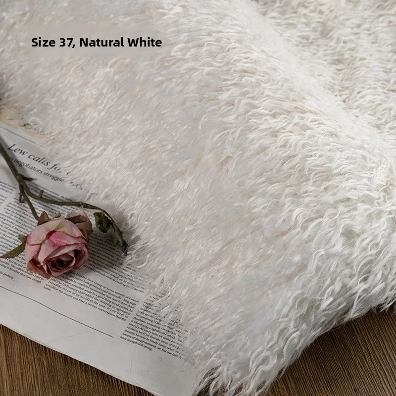 High-End Long Plu Woolen Fur DIY Handmade Fabric Small Lamb Curly Woolen Velvet Clothing Decoration Faux Beach Wool Fur