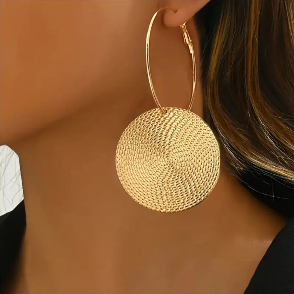 Golden Round Geometric Hoop Earring for Women Vintage Creative And Versatile Fingerprint Metal Earrings Party Jewelry Gifts