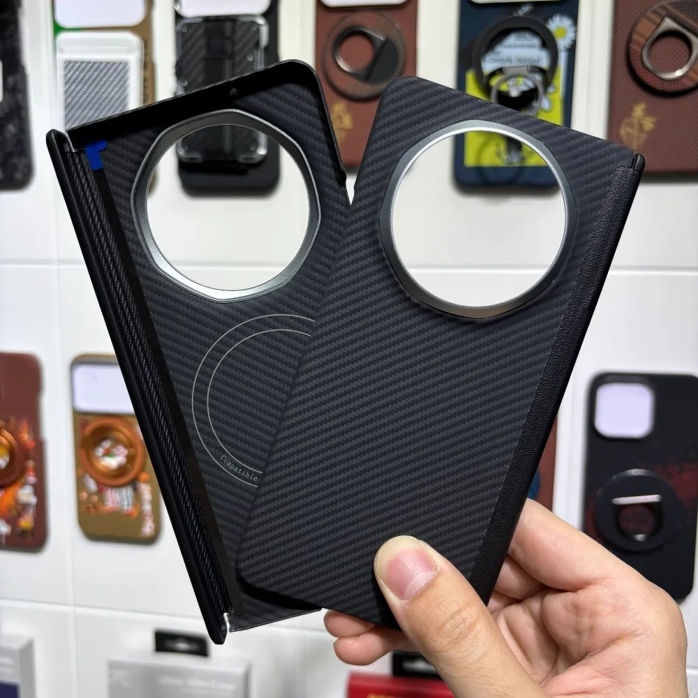 Premium Magnetic Aramid Carbon Fiber Phone Case with Magsafe Compatibility