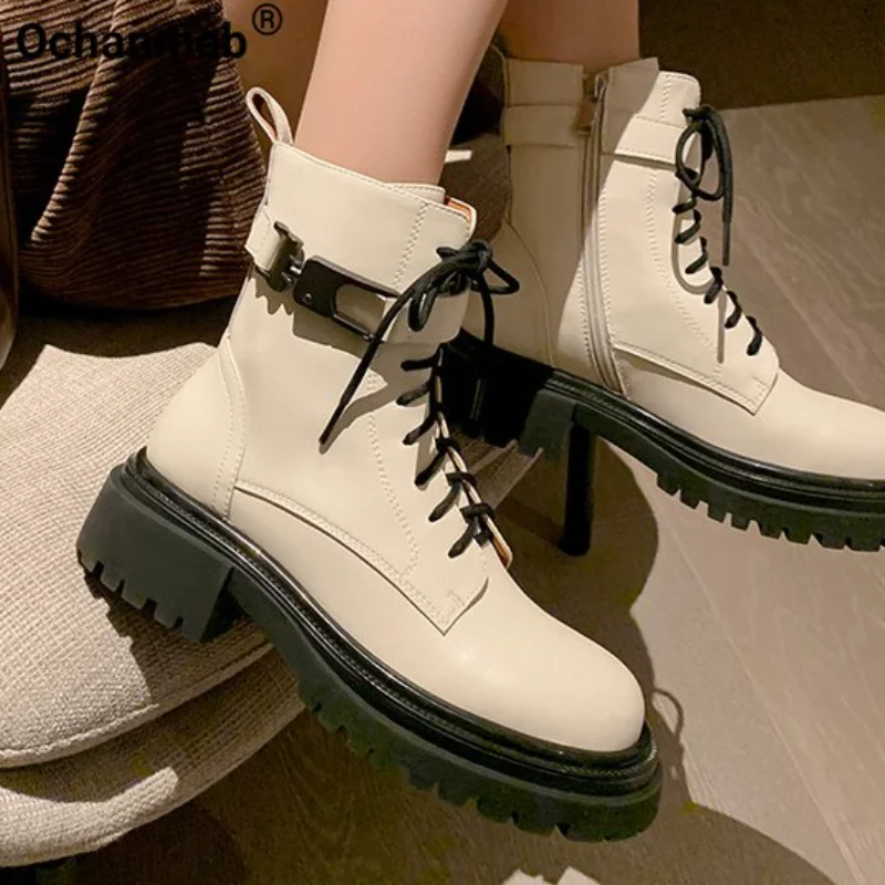 

Ochanmeb Genuine Leather Women Motorcycle Boots Cross-tied Square Heel Platform Zipper Belt Buckle Boot Lady Shoes Autumn Winter