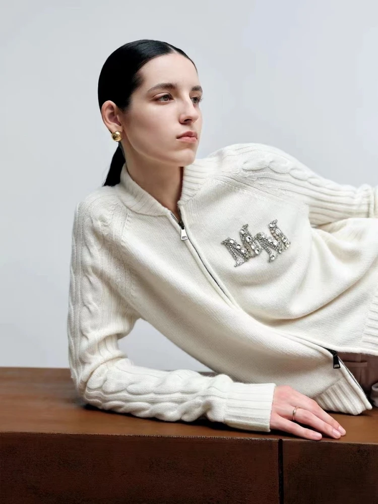New MM Letter Women's Max Sweater Korean Y2K Women's Stand Collar Long Sleeve Zipper Autumn/Winter Knitwear Max Sweater Cardigan