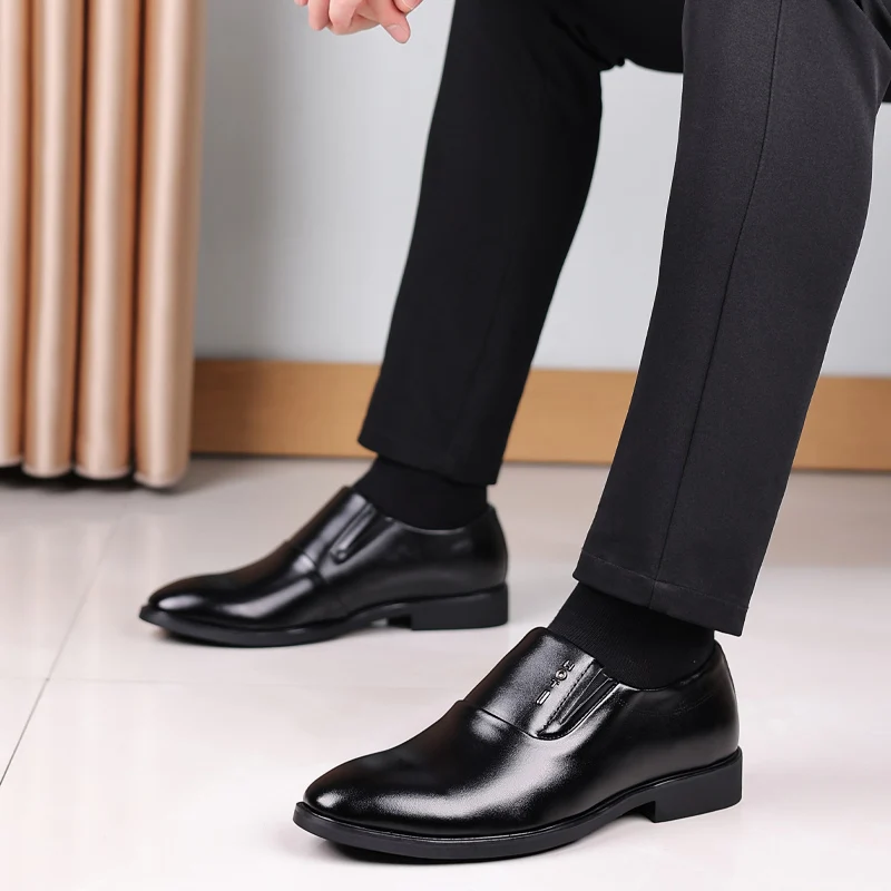 High Quality Leather Men Casual Shoes Comfortable Men Loafers Light Formal Men Dress Shoes Breathable Slip on Men Driving Shoes 6