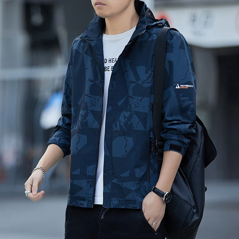 Autumn Men's Jacket 2024 New Trend Casual Windproof Waterproof Outdoor Cycling Sports Camouflage stormcoat Loose Men windbreaker