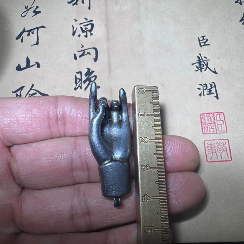 Tibetan Style Carving Antique Iron Pendant Hanging Ornament Bracelet Buddha Hand Decoration 2