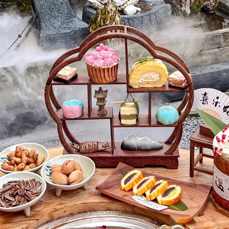 

Special accessories for boiling tea around the stove and boiling iced tea