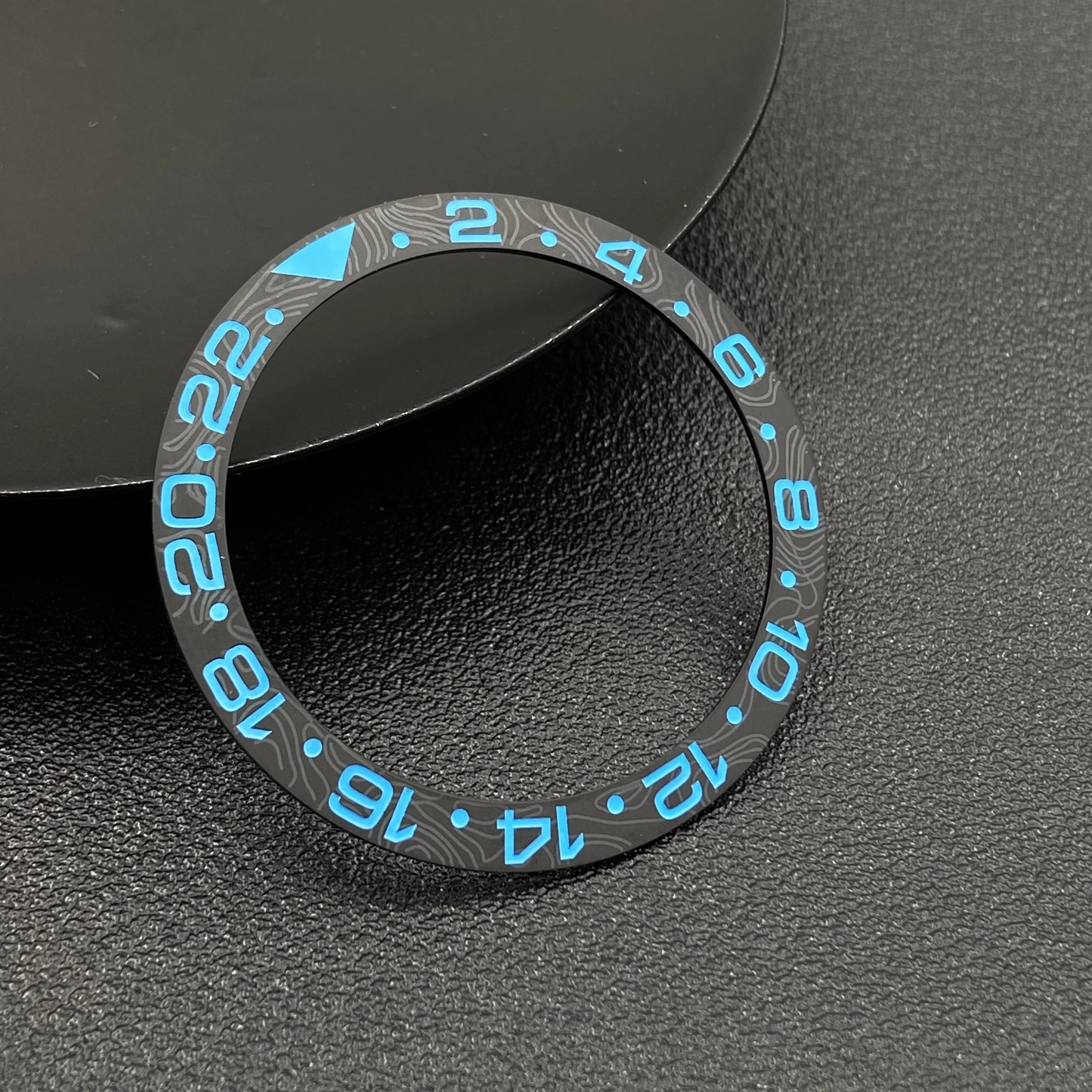 Ceramic Bezel Insert Ring with Carbon Fiber Design - Tilted Edge, 38x30.6mm