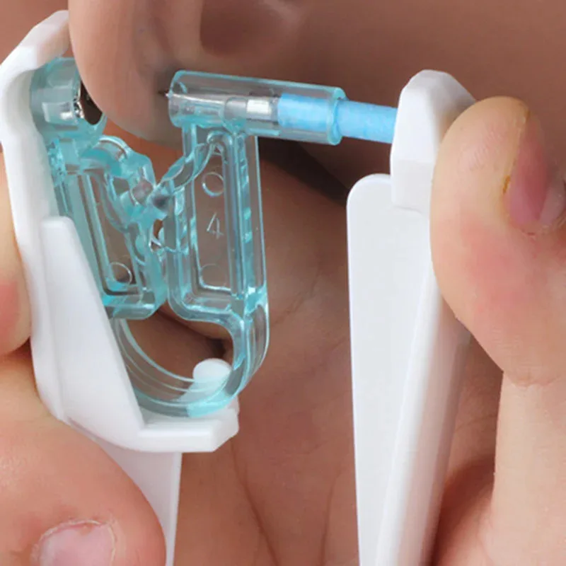 1-20PCS Disposable Ear Piercing Gun Kit With Rack Healthy Safety Earring Nose Piercer Tool Machine Sterile Body Jewelry