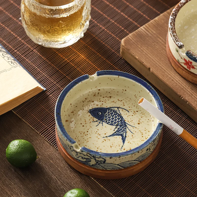 Japanese Retro Round Ashtray Ceramic Ashtray Fly-proof with Cover Desktop Porch Home Decoration Storage Ornaments
