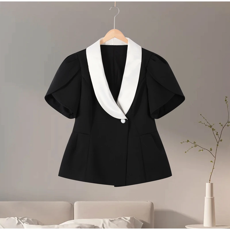 Elegantes Blumenmuster-Rock-Set für Damen: Schicker Puffärmel-Blazer und Bubble-Minirock-Anzug – Frühjahr 2026, Alltags-Freizeitoutfit für die Dame – Detail 4