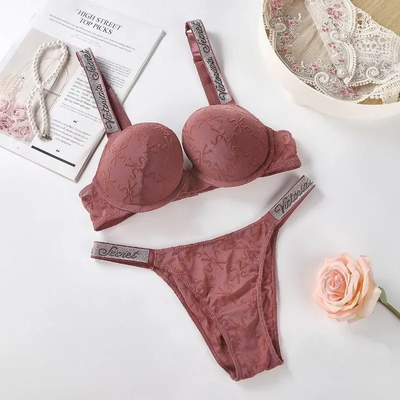 Description Picture 6 of item2024 New Women's Sexy Bra and Panty Set Comfortable Seamless Breathable push up Shapewear Victoria's Secret Lingerie Set