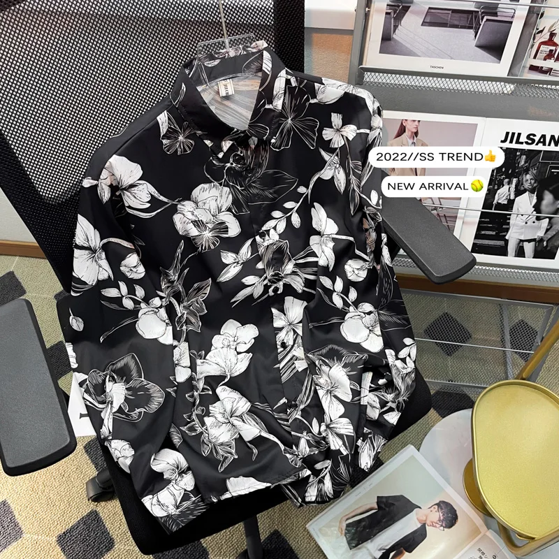 

2024 Vintage Men Spring Autumn Flower Print Button Shirts Man Streetwear Loose Blouses Male Long Sleeve Casual Shirt Top Q704