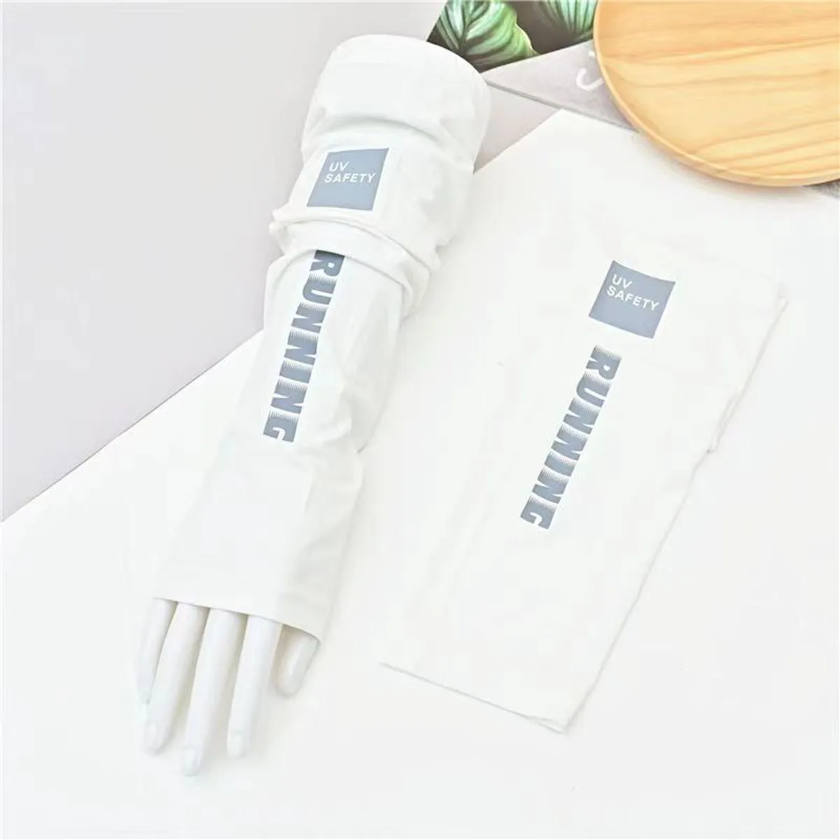 Summer Sun-protective Sleeves For Men Plus Size UV Blocking Gloves For Women Loose Ice Silk Protective Sleeves Arms