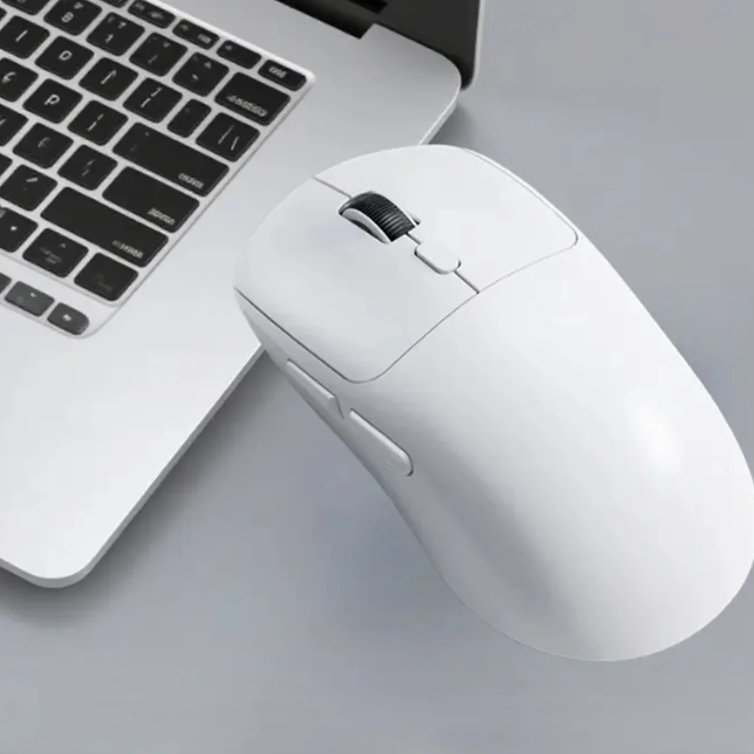 Wireless Gaming Mouse White Wireless Gaming Esports Mouse 55g 26000DPI 6 Buttons Optical PAM3395 For Laptop PC