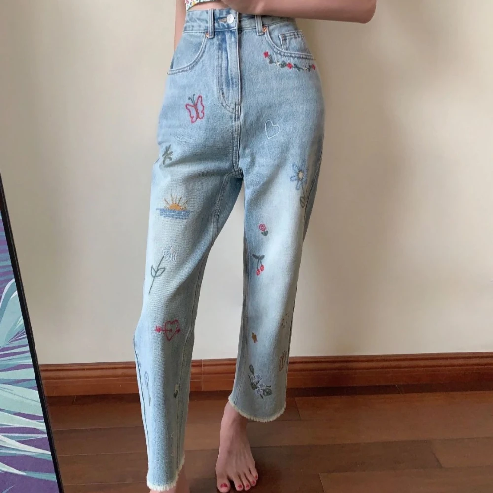 

Denim Pants Woman Straight Leg and Capris Embroidered Jeans for Women Trousers High Waist Shot Blue Cropped Short Fitted Vibrant