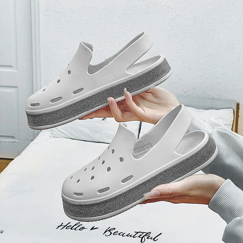 

Beach shoes outdoor Baotou slippers women's flat shoes women's shoes sandals simple personality comfortable wear-resistant trend