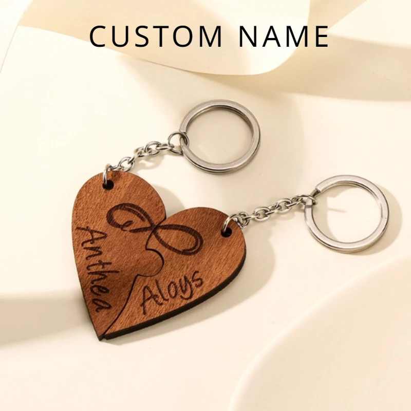 

A Pair Custom Wooden Heart Couples Keychain Engrave Wood Keyring for Lovers Valentine's Day Key Chains Rings Souvenir Set Gifts