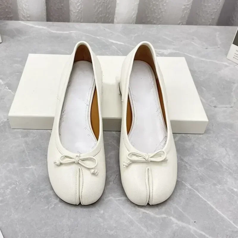 European and American Spring/Summer Split Toe Single Shoes Women's Mid Heel Shallow Mouth Sheepskin Pig Feet Shoes women shoes split toe shoes