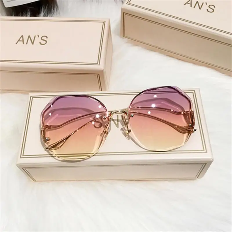 

exquisite borderless trim sunglasses retro color gradient sunglasses unisex mountaineering cycling glasses summer goggles