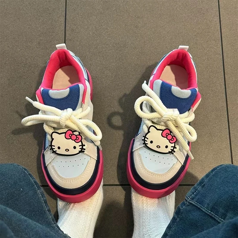 

Sanrio Hello Kitty New Versatile Board Shoes Y2k Student Fashion Sports Shoe Amercian Style Casual Sneakers Women Cute Sneaker