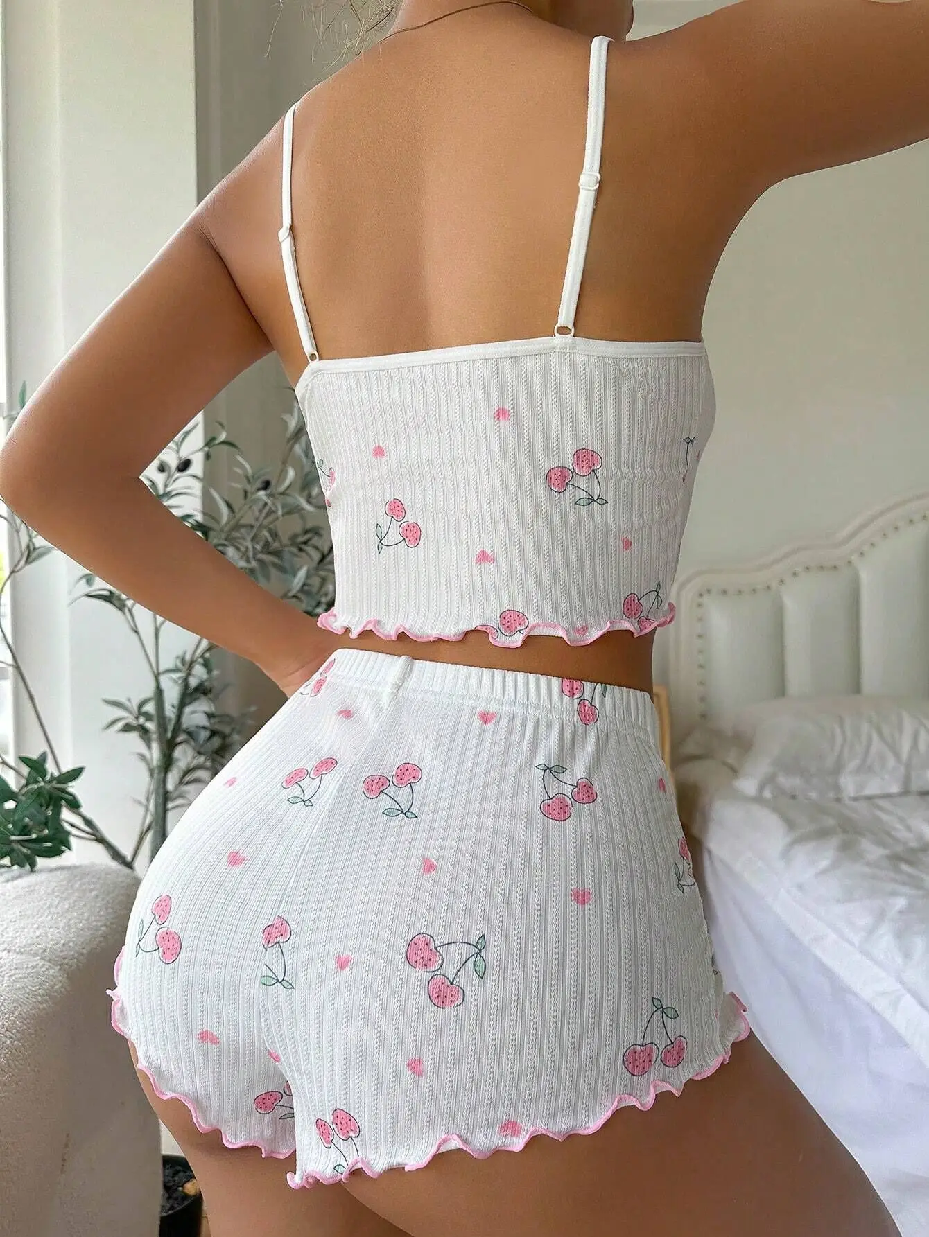 Womens Summer Pajama Set - Heart Print Backless Crop Top  Shorts Nightwear