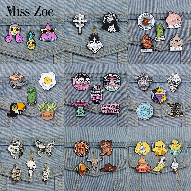 3-6 teile/satz Spiel Charakter Emaille Pins Benutzerdefinierte Alien Dinosaurier Broschen Revers Abzeichen Nette Tiere Schmuck Geschenk für Freunde