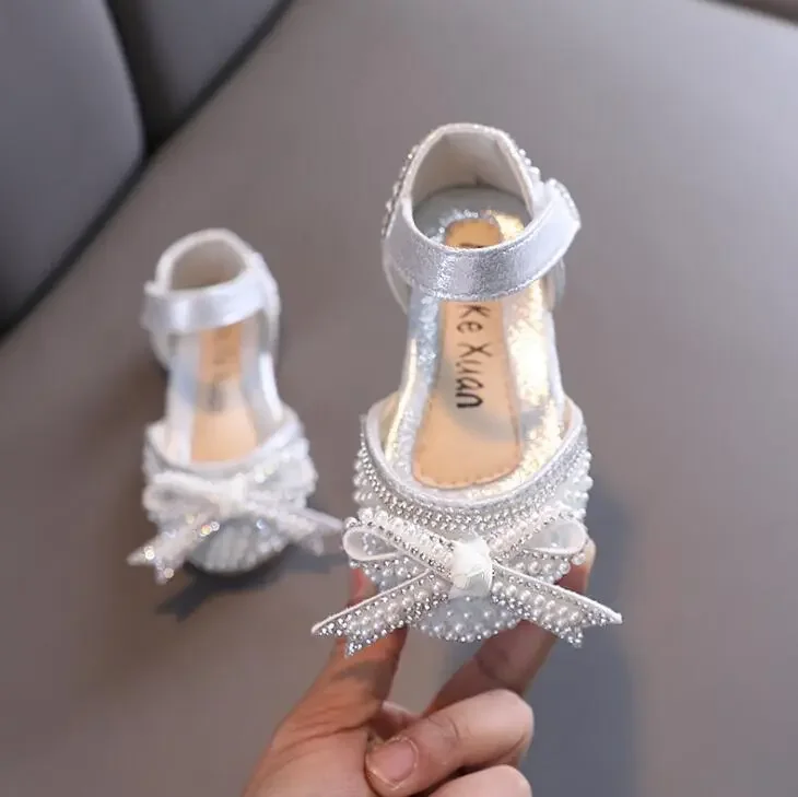 

New Girls Sandals Rhinestone Pearl Butterfly Dance Kids Shoes Children Flat Princess Shoes Glitter Leather Party Dress shoes