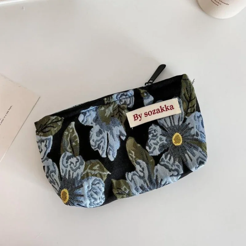 Ins Fashion Daily Storage Bag Portable Jacquard Floral Makeup or Stationery Bag Multifunctional Organizer