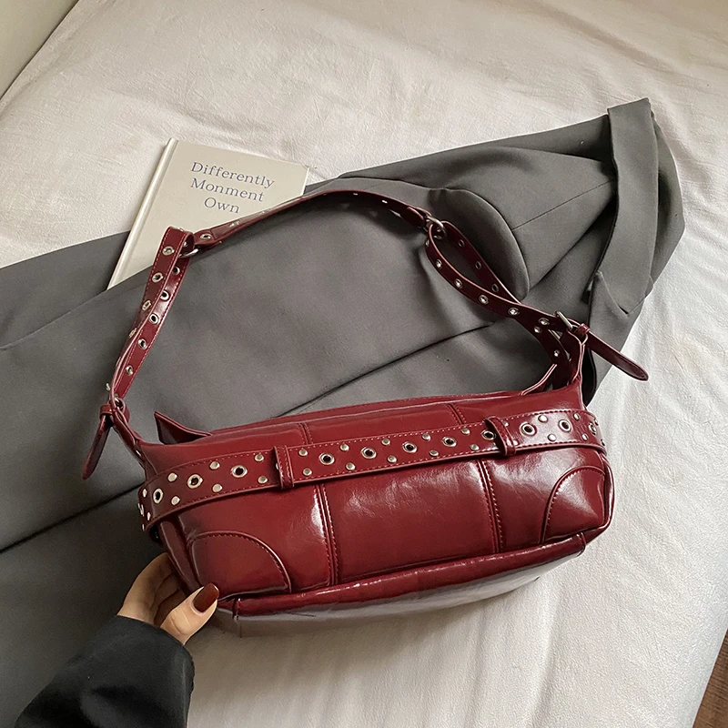 Mode Achselhöhle Sling Handtaschen Nieten Design Halbmond Umhängetaschen 2025, Punk Stil Motorrad Unterarm Schulter Geldbörse – Detail 10